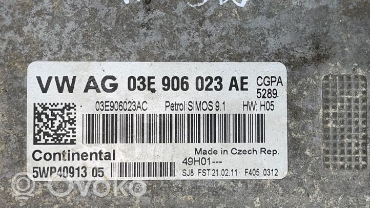 Skoda Praktik (5J8) Calculateur moteur ECU 03E906023AE