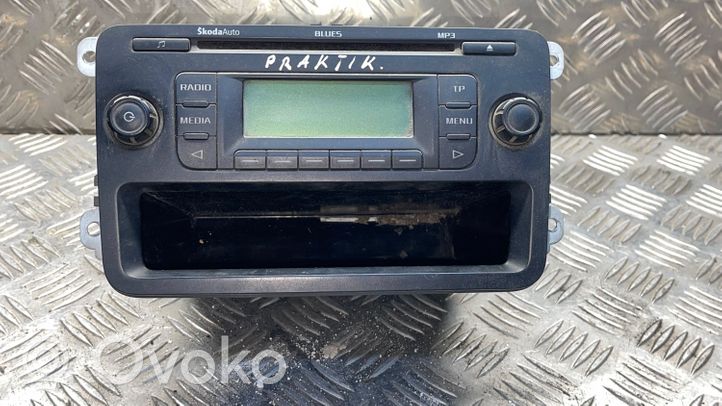 Skoda Praktik (5J8) Radion/GPS-laitteen pääyksikön kehys 28010121012