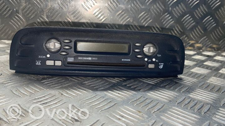 Nissan Almera Tino Panel / Radioodtwarzacz CD/DVD/GPS 28185BU007