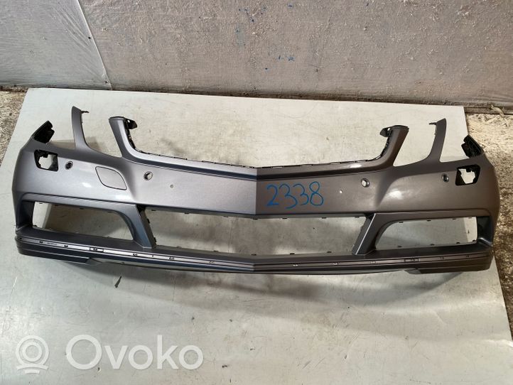 Mercedes-Benz E C207 W207 Paraurti anteriore 108489400B