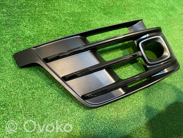 Audi Q7 4M Grille inférieure de pare-chocs avant 4M0807682E