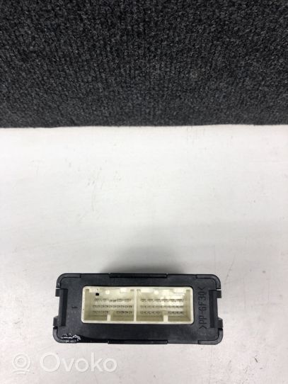 Toyota Prius (XW30) Module de contrôle de boîte de vitesses ECU 8953576010