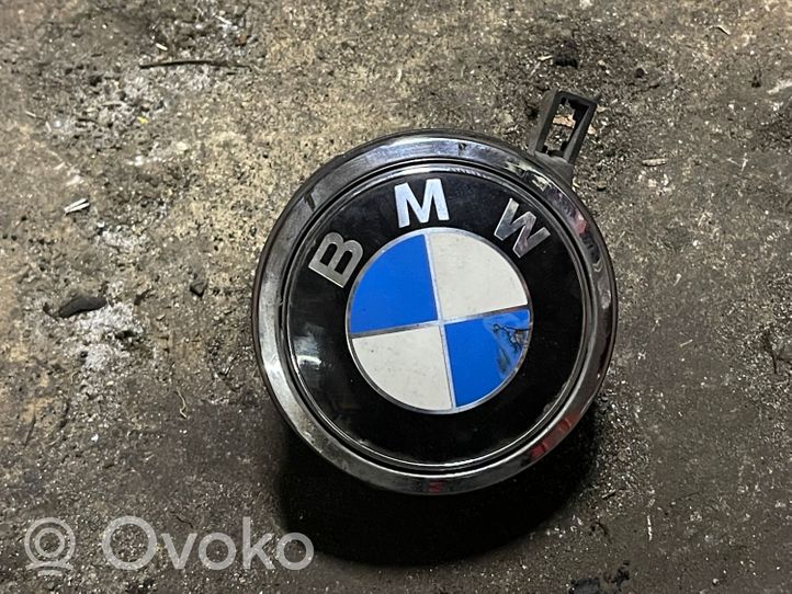 BMW 6 E63 E64 Tailgate exterior lock 7061327