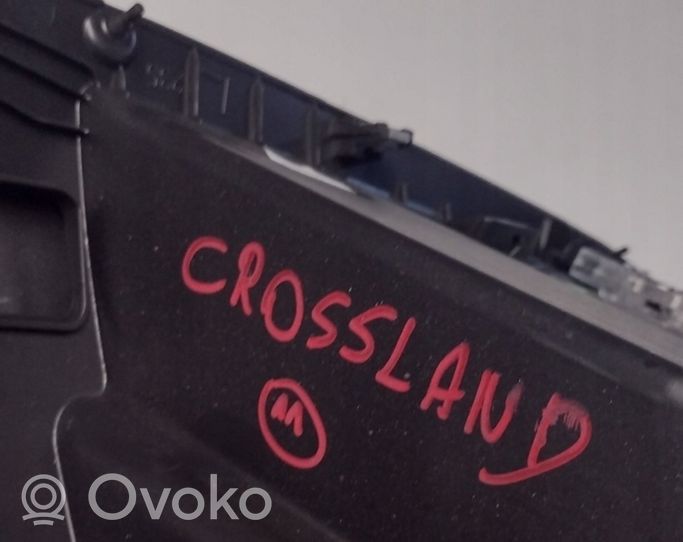 Opel Crossland X Hansikaslokerosarja 