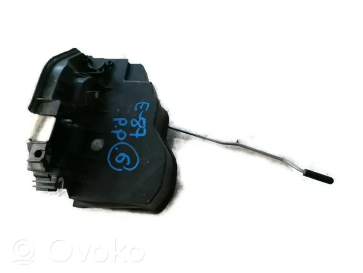 BMW 1 E81 E87 Front door lock 7167074