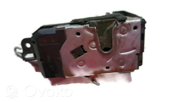 Opel Tigra B Front door lock 93162238