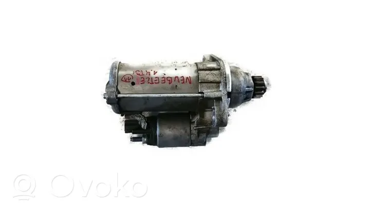 Volkswagen Beetle A5 Starter motor 0AM911023N