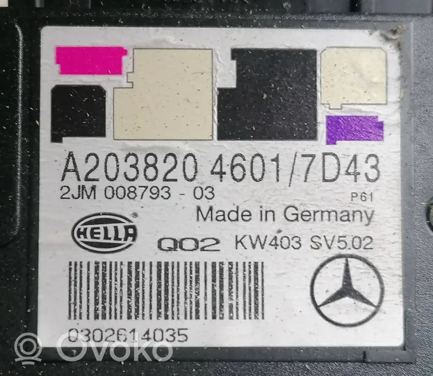 Mercedes-Benz CLC CL203 Illuminazione sedili anteriori A2038204601