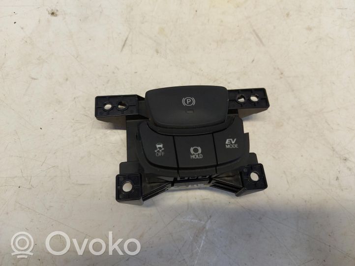 Toyota C-HR Fog light switch 