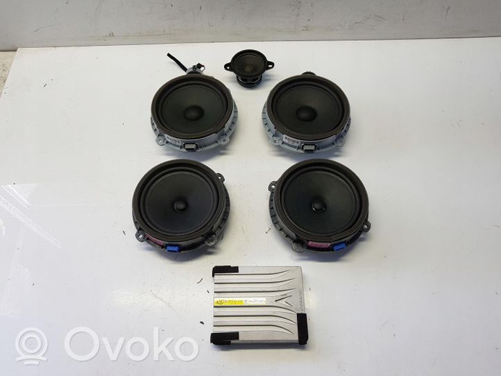 KIA Niro Enceinte subwoofer 