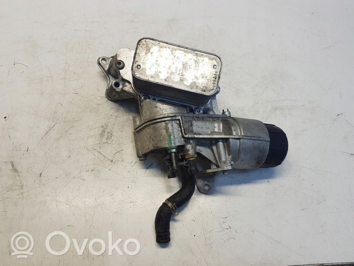 Maserati Levante Halterung Ölfilter / Ölkühler 