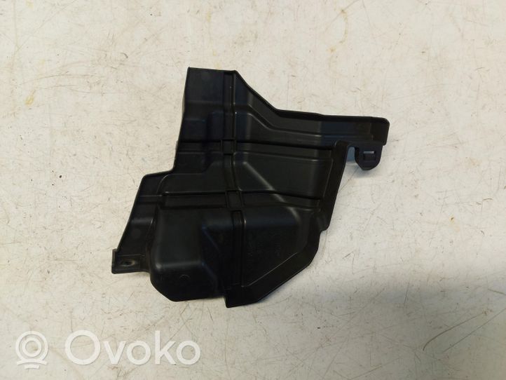 Suzuki Vitara (LY) Garniture de radiateur 71782-54P0