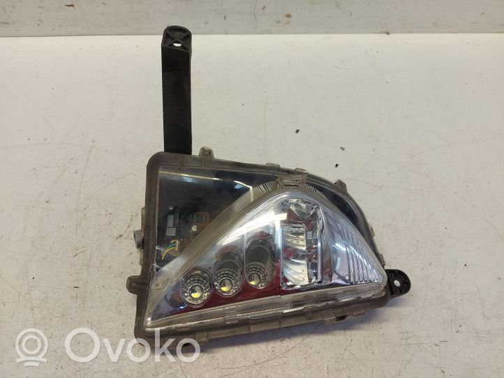 Toyota Prius (XW50) Front fog light 