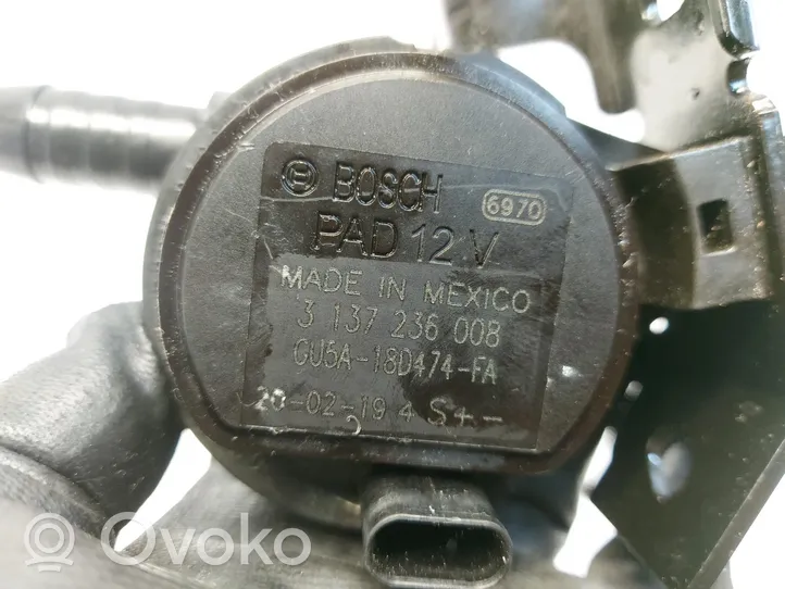 Ford Kuga III Pompe de circulation d'eau GU5A-18D474-FA