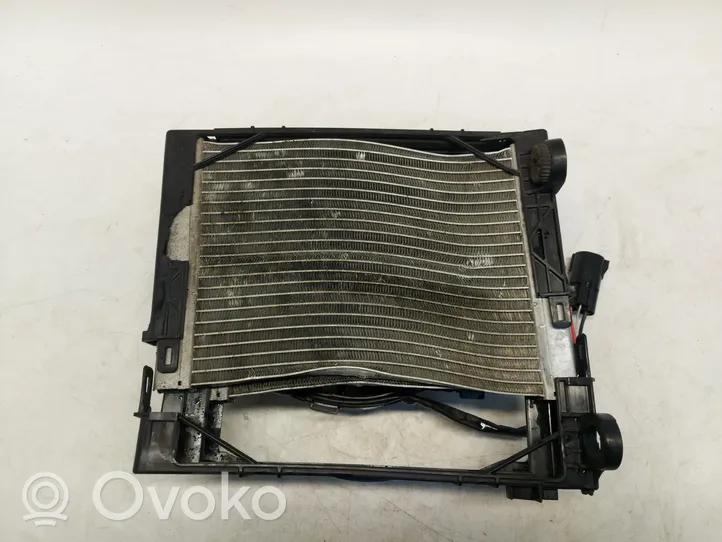 Volvo XC90 Hybrid/electric vehicle battery fan 31368212