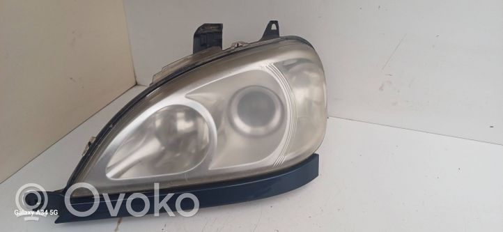 Mercedes-Benz ML W163 Lampa przednia 22315500