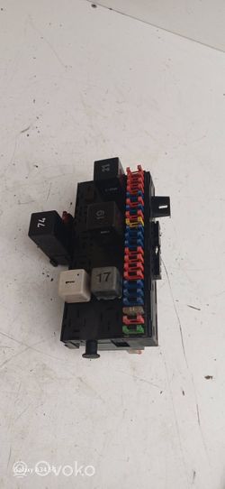 Volkswagen Jetta II Fuse box set 