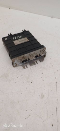 Volkswagen Sharan Sterownik / Moduł ECU 028906021P