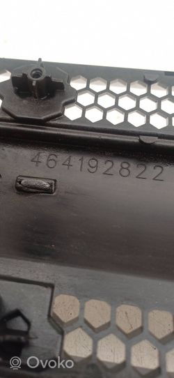 Opel Signum Maskownica / Grill / Atrapa górna chłodnicy 13123491