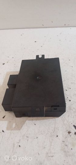 Skoda Octavia Mk1 (1U) Tow bar trailer control unit/module 8P0907383