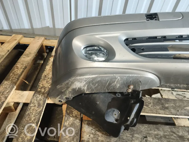 Mercedes-Benz C W203 Renfort de pare-chocs avant A2038850965