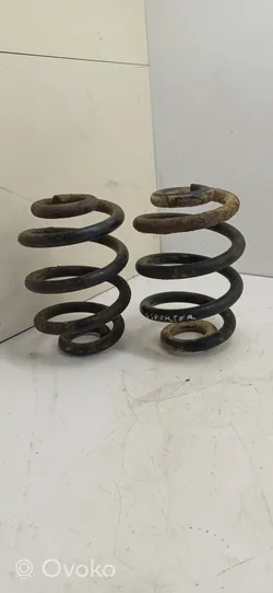 Volkswagen Transporter - Caravelle T4 Rear coil spring 