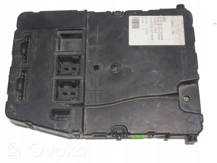 Renault Scenic II -  Grand scenic II BSM Control unit 8200724338