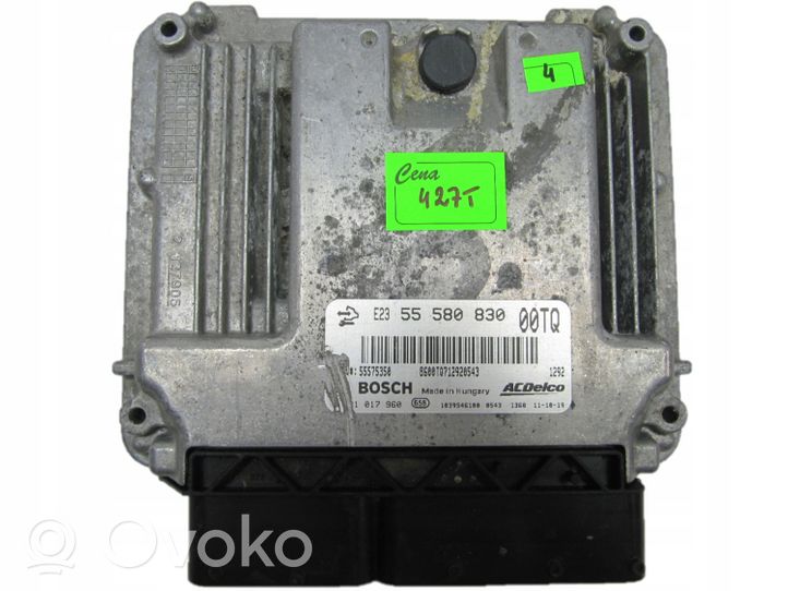 Opel Corsa D Variklio valdymo blokas 0281017960