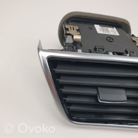 Mercedes-Benz GL X166 Dash center air vent grill A1668309100