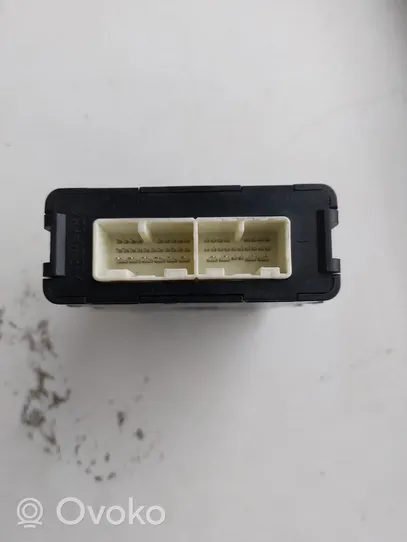 Toyota Prius (XW30) Module de contrôle de boîte de vitesses ECU 8953575010