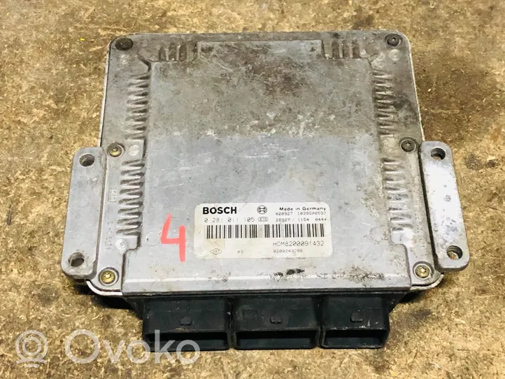 Renault Master II Unité de commande, module ECU de moteur 0281011105