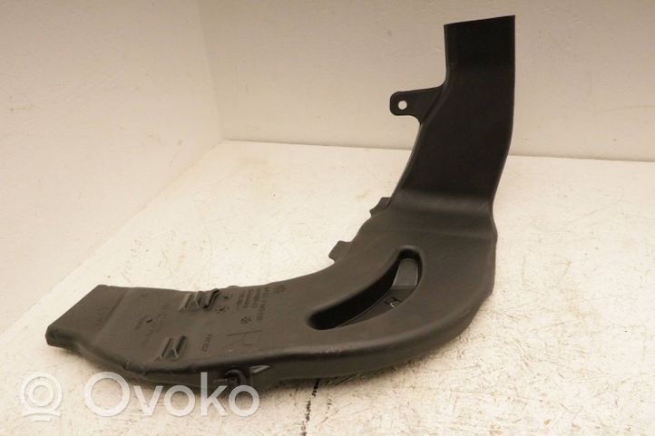 BMW M3 G80 Parte del condotto di aspirazione dell'aria 7443138