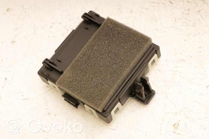 Mercedes-Benz G W463 Centralina/modulo portiere A1679003811