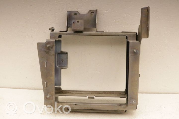 Mercedes-Benz G W463 Radiator mount bracket A4636107001