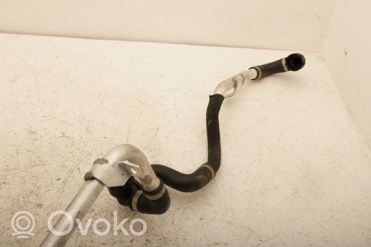 Mercedes-Benz G W463 Engine coolant pipe/hose 31-0000-2863