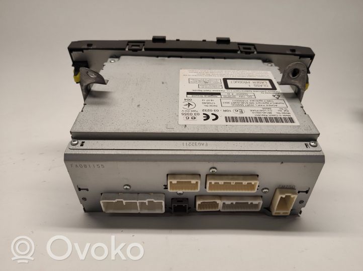 Toyota Avensis T270 Panel / Radioodtwarzacz CD/DVD/GPS 8614005010
