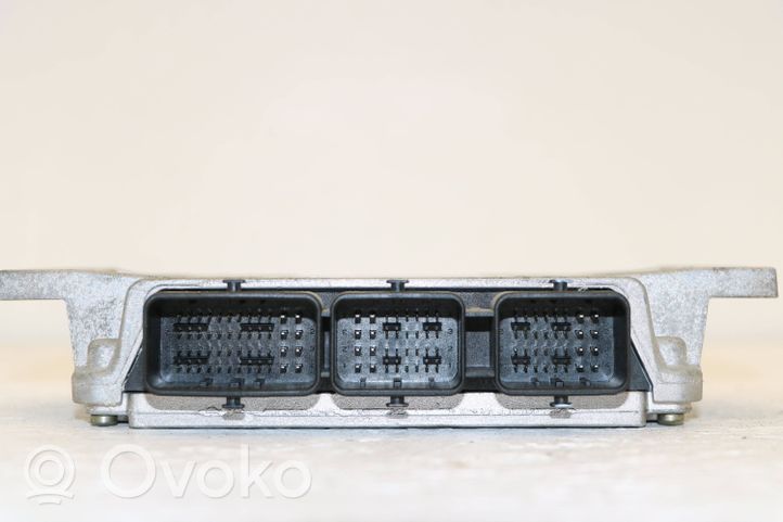 Citroen C4 II Picasso Moottorin ohjainlaite/moduuli 9659580780