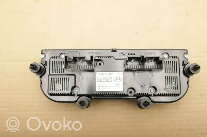 Volkswagen Golf VII Climate control unit 5G0907044CF