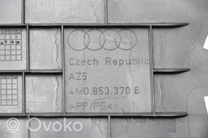 Audi Q7 4M Próg 4M0853370B