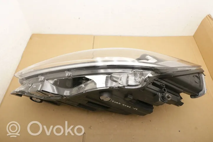 Ford Kuga III Lampa przednia 90187818