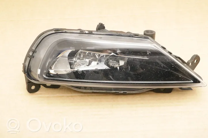 Volvo XC90 Miglas lukturis priekšā 31395865