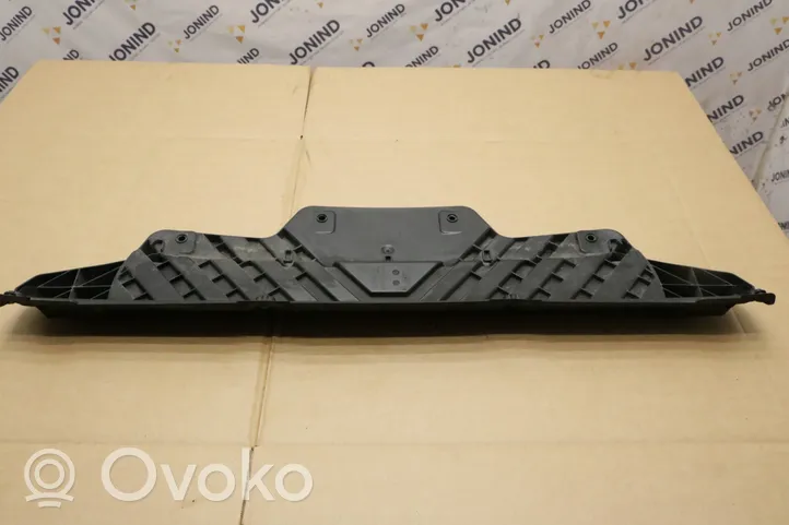 Audi Q7 4M Rear bumper mounting bracket 4M08073290