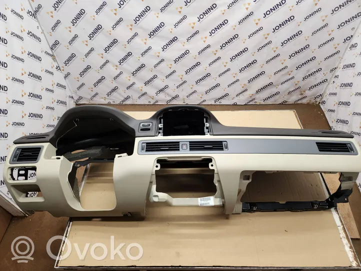 Volvo XC70 Dashboard 01286238