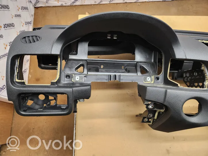 Volkswagen Touareg II Panel de instrumentos 7P1858295