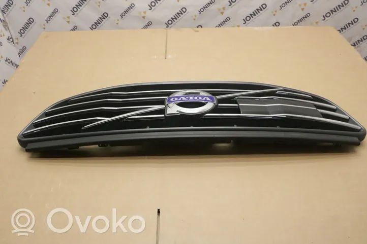 Volvo XC60 Grille de calandre avant 31333833