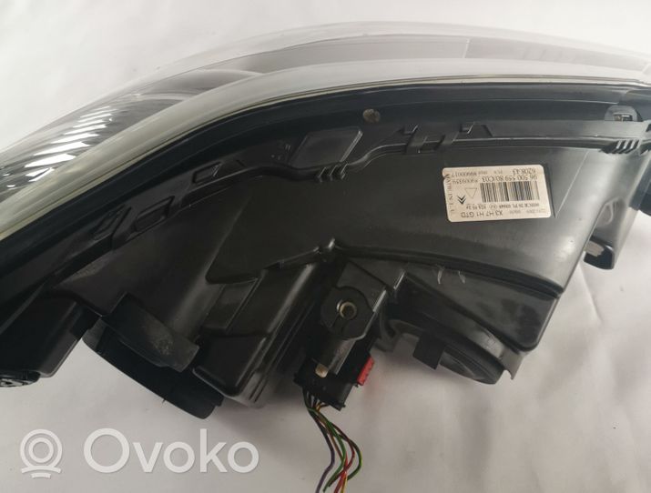 Citroen C5 Lampa przednia 9650055980