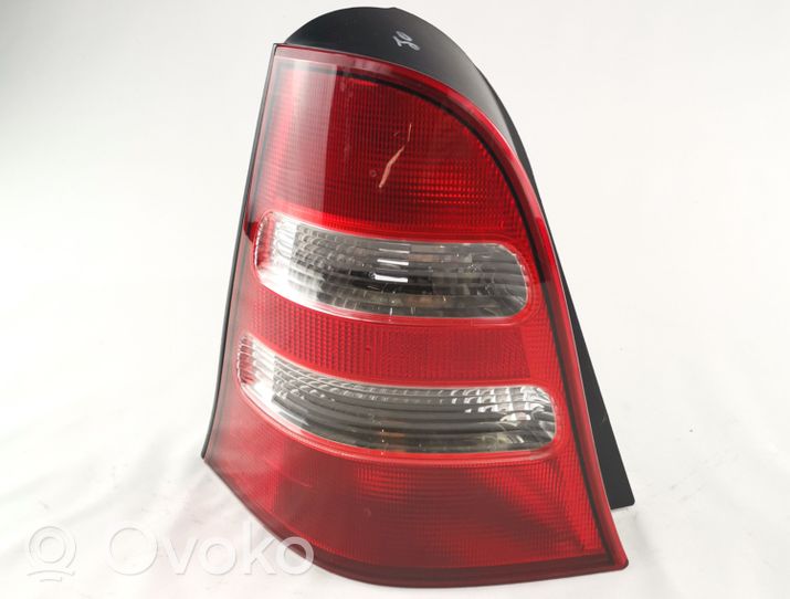 Mercedes-Benz A W168 Lampa tylna 1688202864R