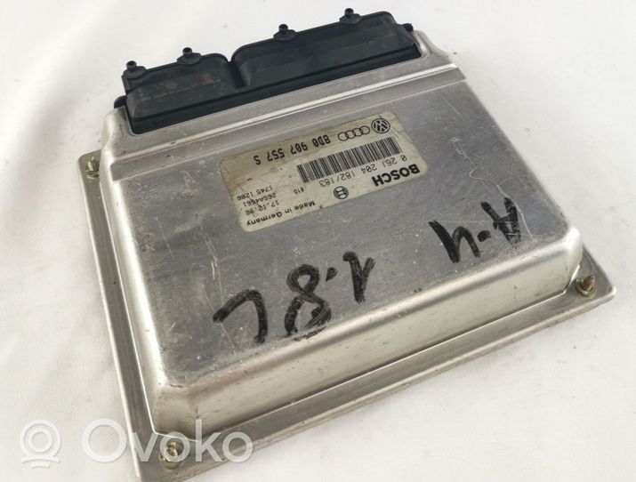 Audi A4 S4 B5 8D Sterownik / Moduł ECU 8D0907557S