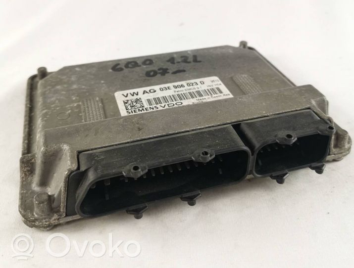 Volkswagen Polo IV 9N3 Sānu spoguļa vadības modulis 03E906023D