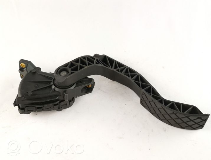 Audi A4 S4 B5 8D Accelerator throttle pedal 8D1721523A